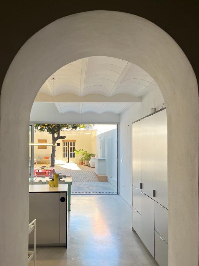 Design & Art, Patio With Orange Tree, Near Seville Carrion de Los Cespedes Luaran gambar